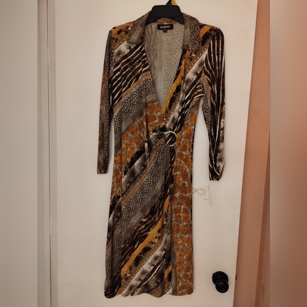 Glamour Wrap dress size 14 stretchy material